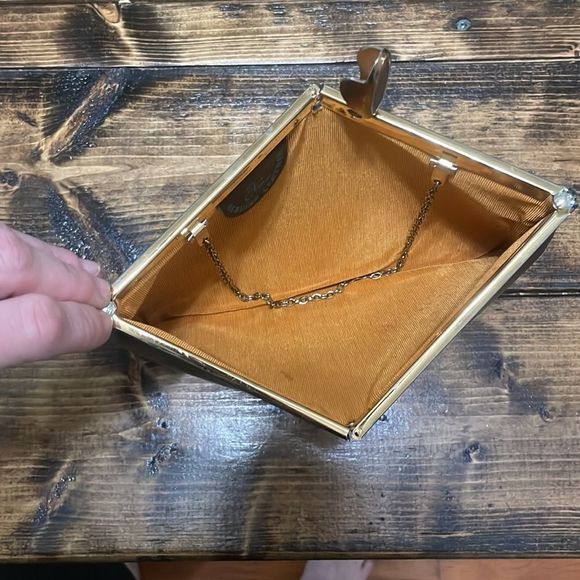 ETRA Vintage Leather Clutch/ Chain Purse - Picture 5 of 7